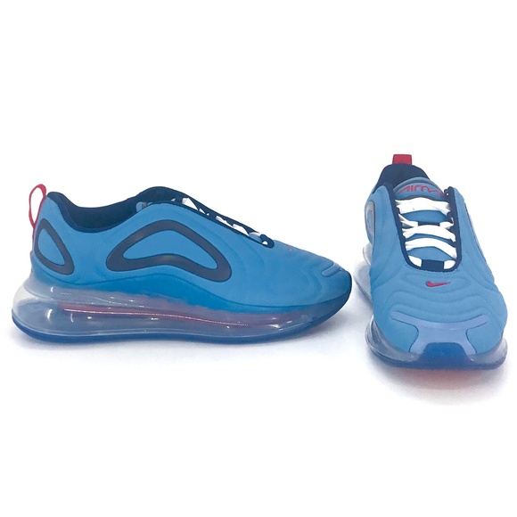 NIke Shoes - Nike Air Max 720 Size 7 Women